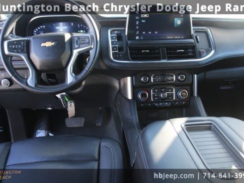 Used 2024 Chevrolet Suburban LT image 12