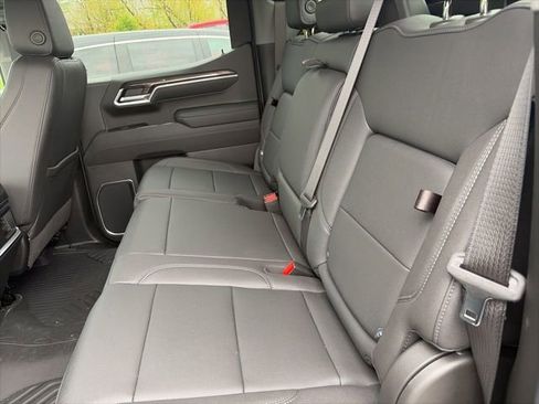 Certified 2025 Chevrolet Silverado 1500 LTZ w/ Z71 Off-Road Package AWD/4WD image 11