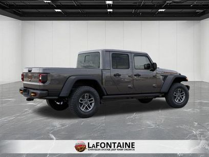 New 2026 Jeep Gladiator Mojave w/ Steel Bumper Group