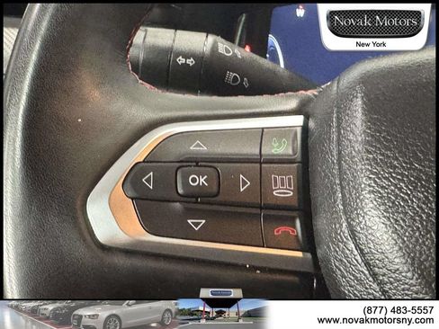 Used 2022 Jeep Compass Trailhawk w/ Trailhawk Elite Group AWD/4WD image 18