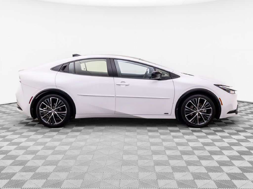 Used 2024 Toyota Prius Limited AWD/4WD image 8
