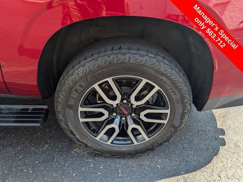 Used 2024 GMC Yukon XL AT4 w/ Technology Package AWD/4WD image 25