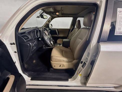 Used 2013 Toyota 4Runner Limited AWD/4WD image 19