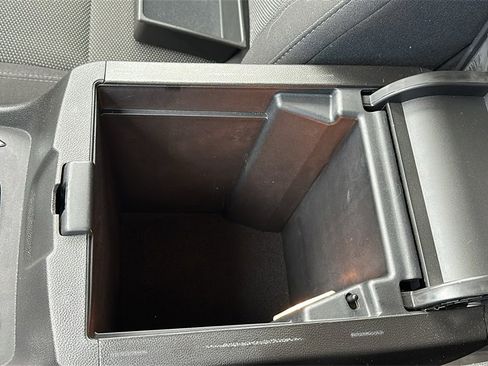 Certified 2023 Chevrolet Traverse LT w/ Midnight/Sport Edition image 26