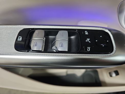 New 2026 Mercedes-Benz GLC 300 image 29