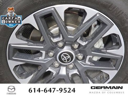 Used 2022 Toyota Tundra Limited AWD/4WD image 12