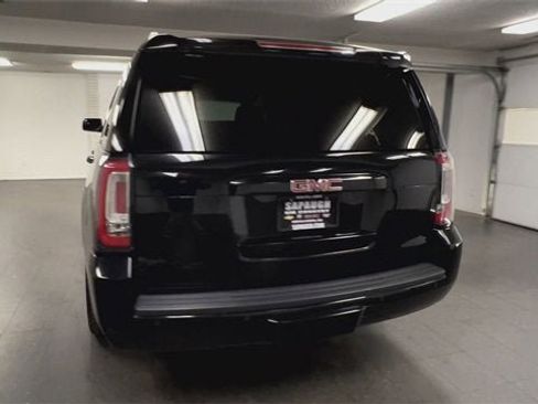 Used 2020 GMC Yukon SLE image 7
