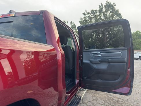 Used 2019 RAM 1500 Big Horn AWD/4WD image 21