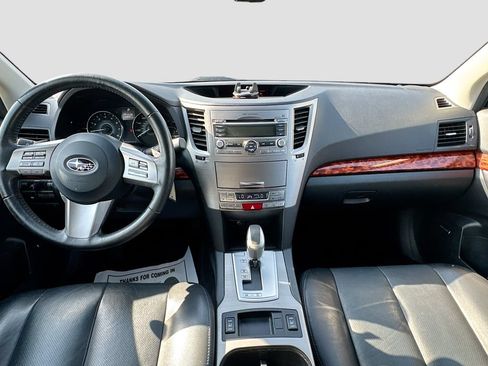 Used 2010 Subaru Outback 3.6R Limited AWD/4WD image 24