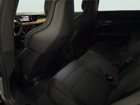 Used 2022 Audi e-tron GT Premium Plus AWD/4WD image 12
