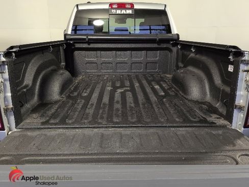 Used 2016 RAM 1500 Big Horn image 8