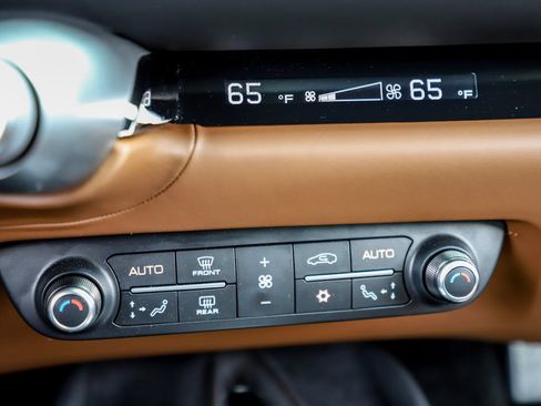 Used 2021 Ferrari 812 GTS RWD image 43