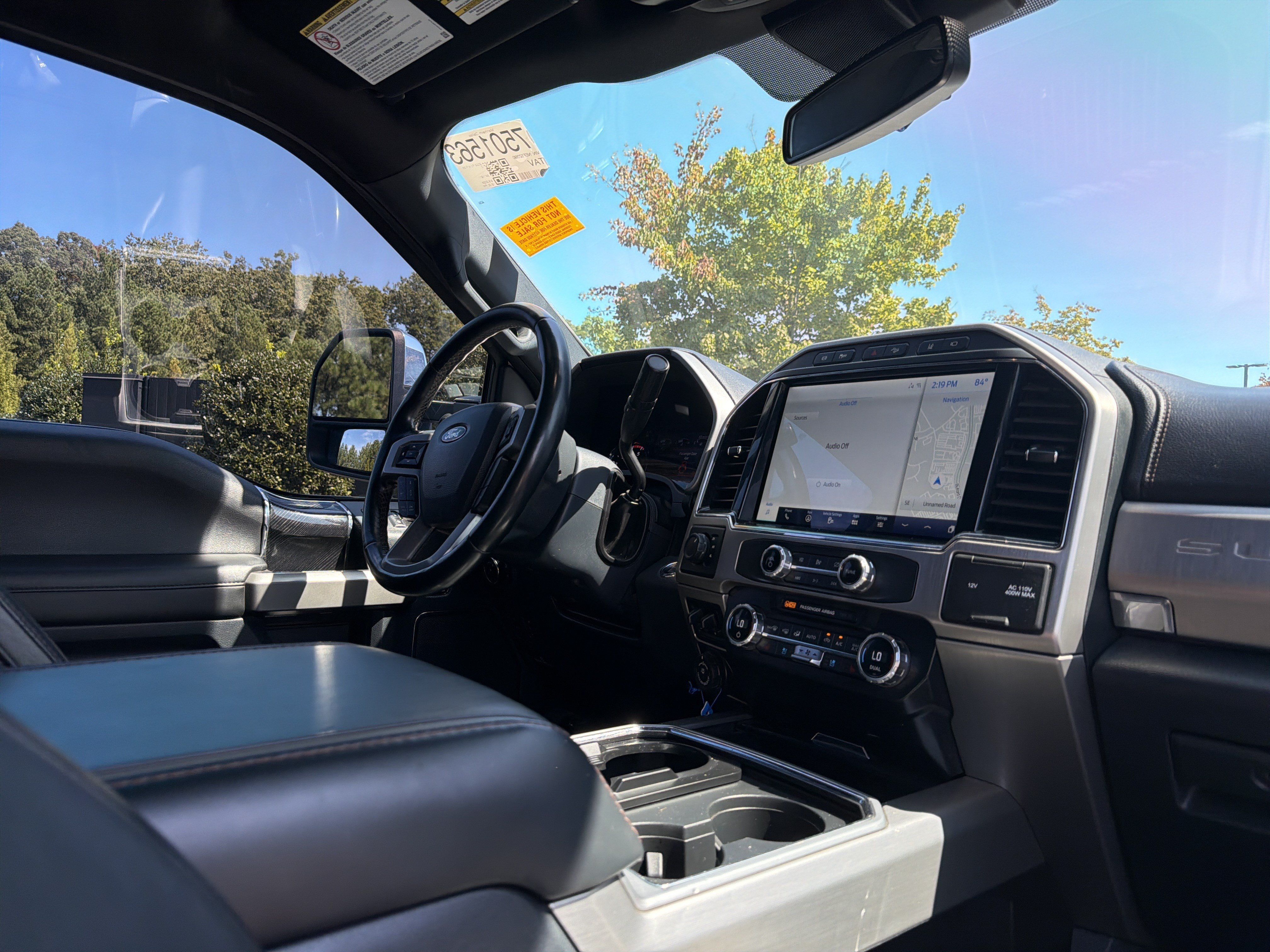 Used 2022 Ford F350 Platinum w/ FX4 Off-Road Package AWD/4WD image 3