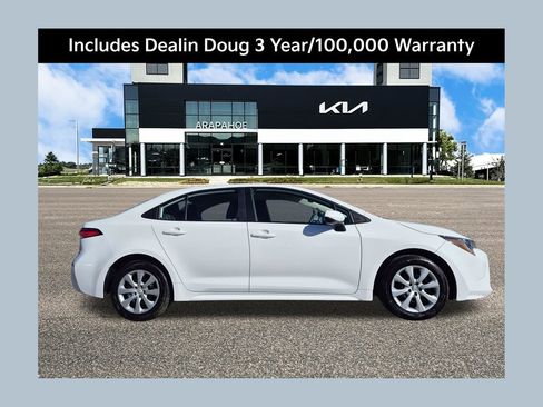 Used 2024 Toyota Corolla LE FWD image 1