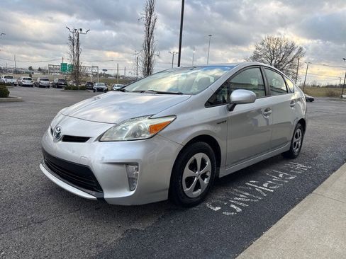 Used 2013 Toyota Prius Three image 14