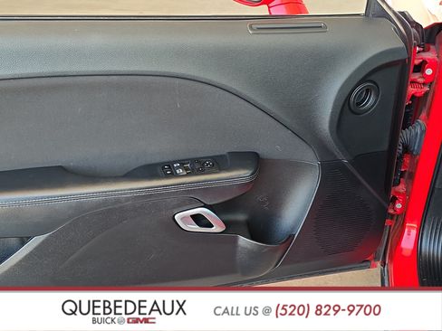 Used 2022 Dodge Challenger GT RWD image 9