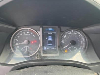 Used 2021 Toyota Tacoma TRD Off-Road w/ Technology Package AWD/4WD image 14