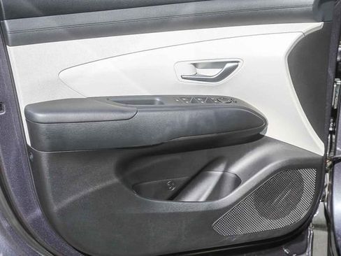 Used 2025 Hyundai Tucson SEL AWD/4WD image 24