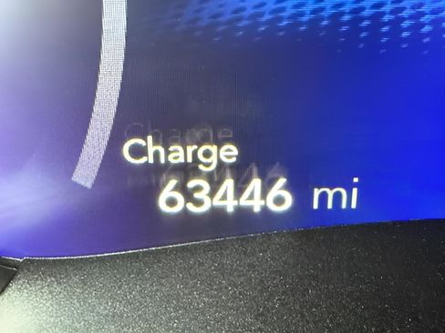 Used 2022 Chrysler Pacifica Touring-L FWD image 30
