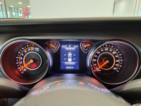 Used 2020 Jeep Gladiator Sport w/ Quick Order Package 24S AWD/4WD image 16