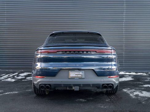 New 2026 Porsche Cayenne S image 10