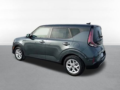 Used 2025 Kia Soul LX w/ LX Technology Package image 5