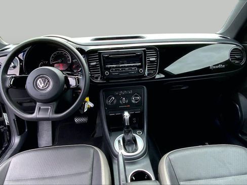 Used 2015 Volkswagen Beetle 1.8T FWD image 15