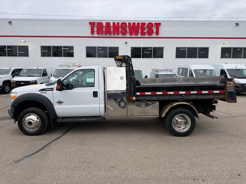 Used 2016 Ford F550 4x4 Regular Cab Super Duty image 2