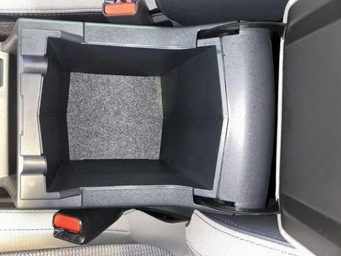 Used 2025 Subaru Forester Premium image 24