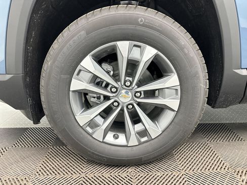 New 2026 Chevrolet Equinox LT AWD/4WD image 10