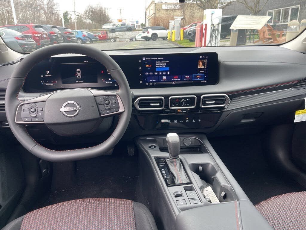 Used 2026 Nissan Sentra SR w/ Floor Mat Package FWD image 16