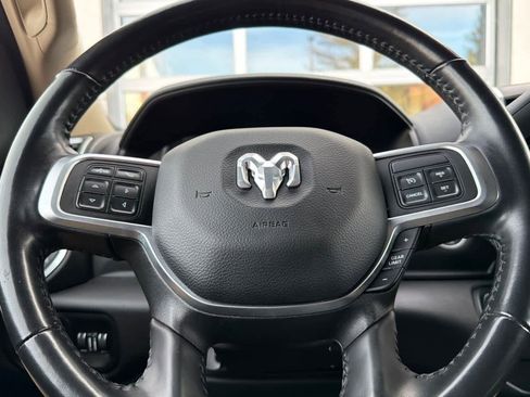 Used 2022 RAM 2500 Laramie image 24