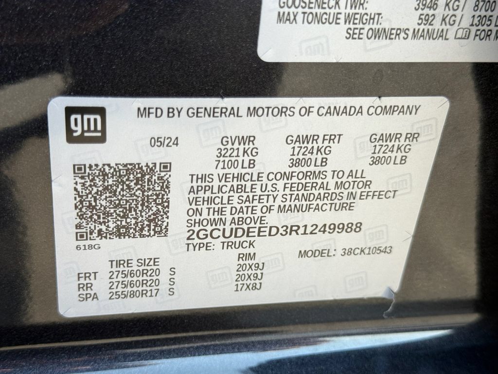 Used 2024 Chevrolet Silverado 1500 RST w/ Convenience Package II AWD/4WD image 31