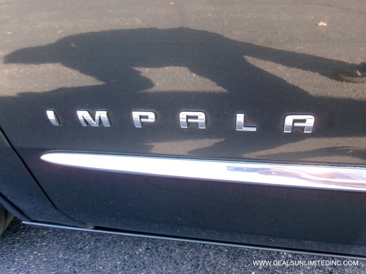 Used 2015 Chevrolet Impala LTZ FWD image 5
