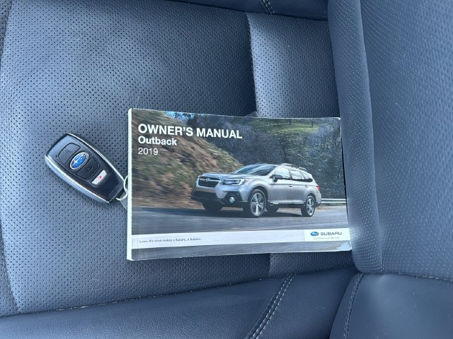 Used 2019 Subaru Outback 2.5i Limited AWD/4WD image 42