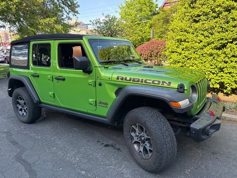 Used 2019 Jeep Wrangler Unlimited Rubicon AWD/4WD image 3