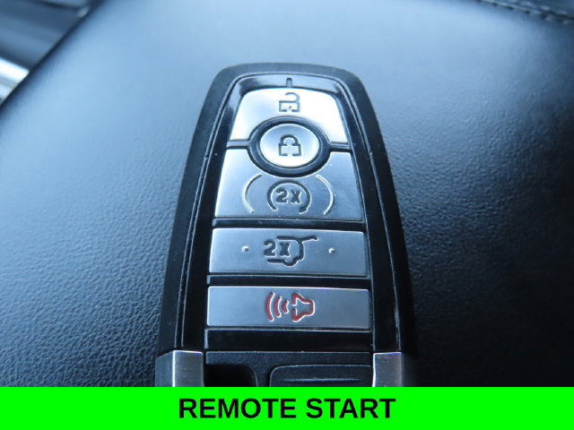 Used 2022 Ford Explorer XLT w/ Equipment Group 202A AWD/4WD image 38