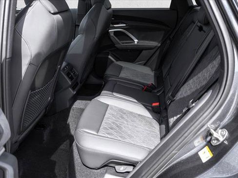 New 2026 Audi SQ5 Premium Plus AWD/4WD image 21