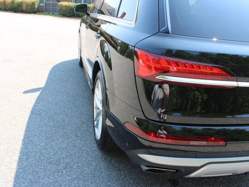 New 2025 Audi Q7 3.0T Premium Plus AWD/4WD image 52