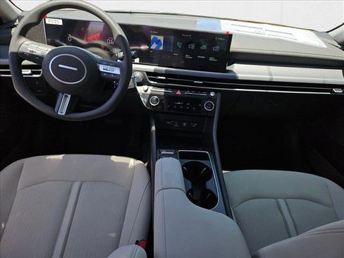 New 2025 Hyundai Sonata SEL image 12