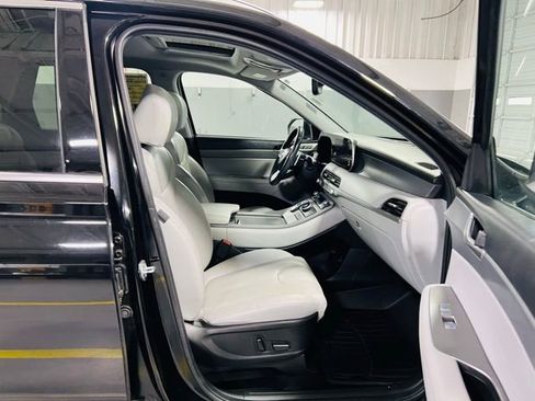 Used 2022 Hyundai Palisade SEL w/ Premium Package FWD image 37