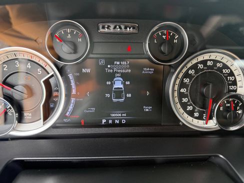 Used 2016 RAM 2500 Laramie AWD/4WD image 37