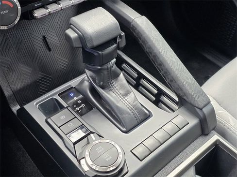 Used 2025 Toyota Tacoma SR5 image 17