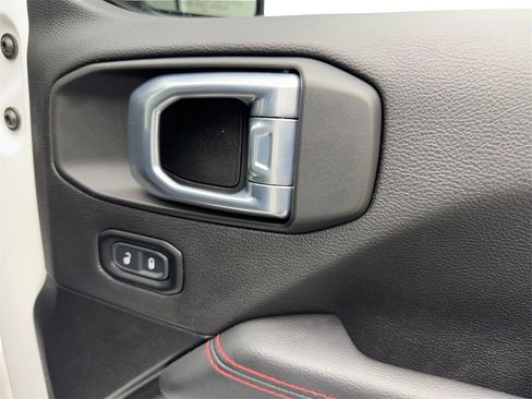 Used 2021 Jeep Gladiator Rubicon image 50