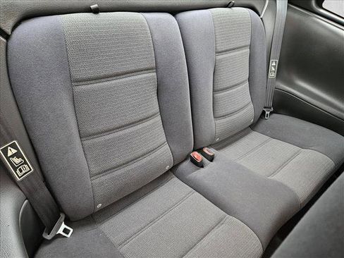 Used 2003 Ford Mustang Coupe image 17