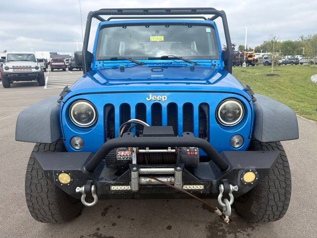 Used 2015 Jeep Wrangler Unlimited Sport w/ Connectivity Group AWD/4WD image 3