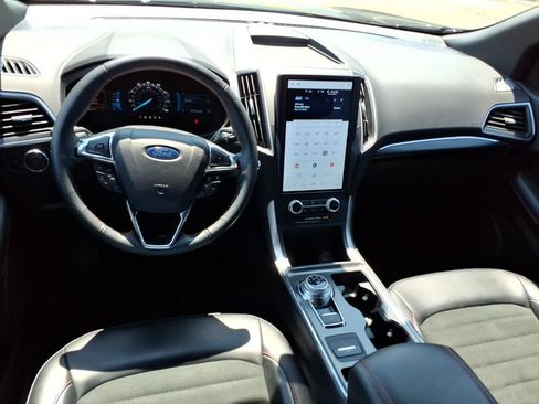 Used 2024 Ford Edge ST-Line AWD/4WD image 10