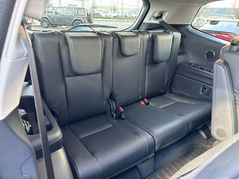 New 2026 Subaru Ascent Limited image 12