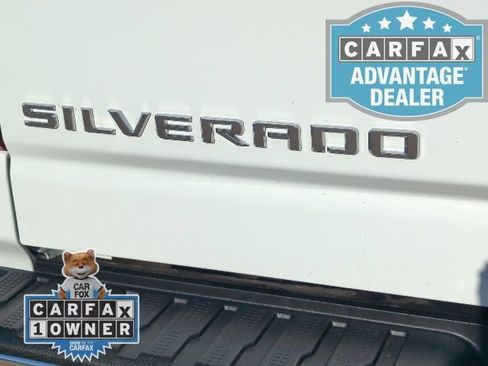 Used 2025 Chevrolet Silverado 2500 LT w/ Convenience Package image 29