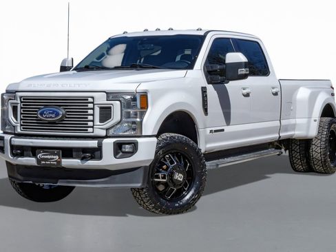Used 2021 Ford F350 Lariat w/ Lariat Value Package image 5